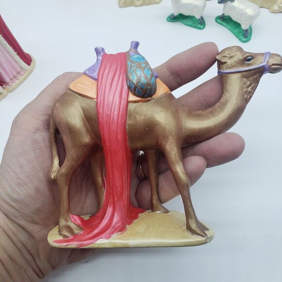 16 Piece Vintage 1983‎ Hand Painted Ceramic Nativity Set 4" Tallest Pieces - Picture 7 of 16